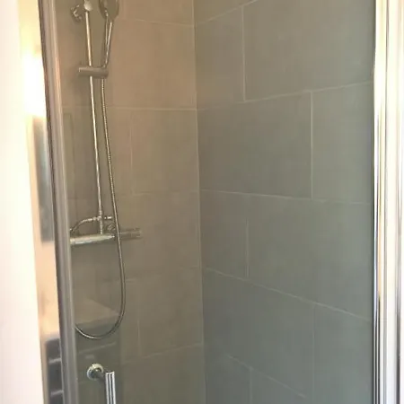 T4 Centre Apartmán